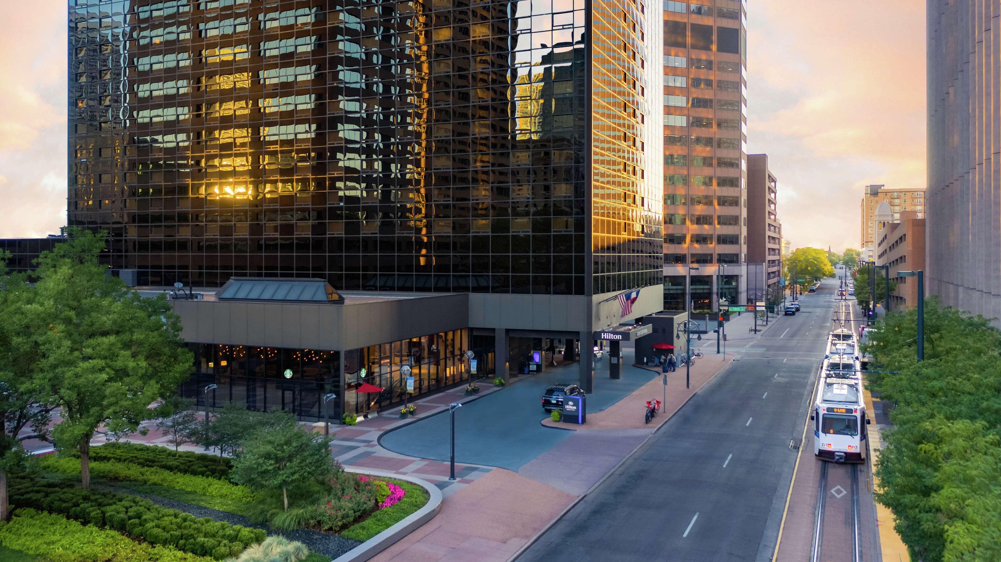 Hilton Denver City Center Buitenkant foto